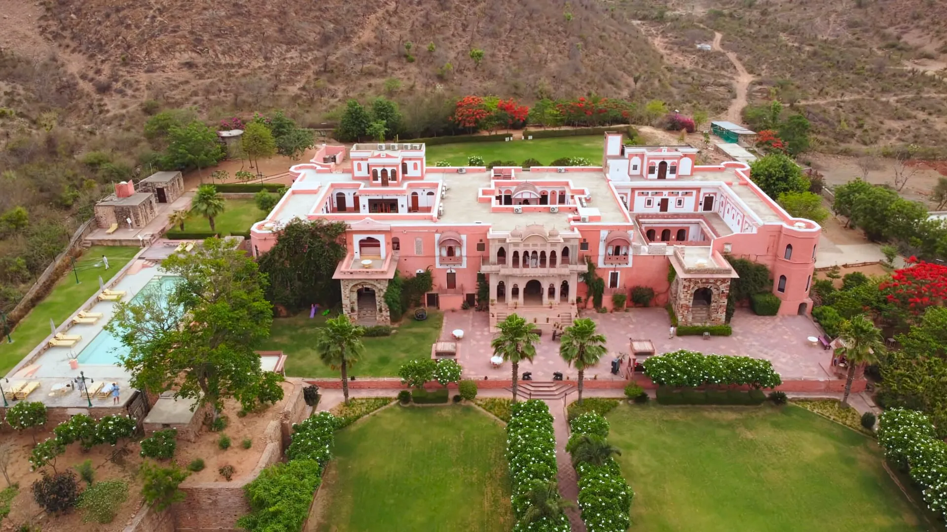 Ratan Villas