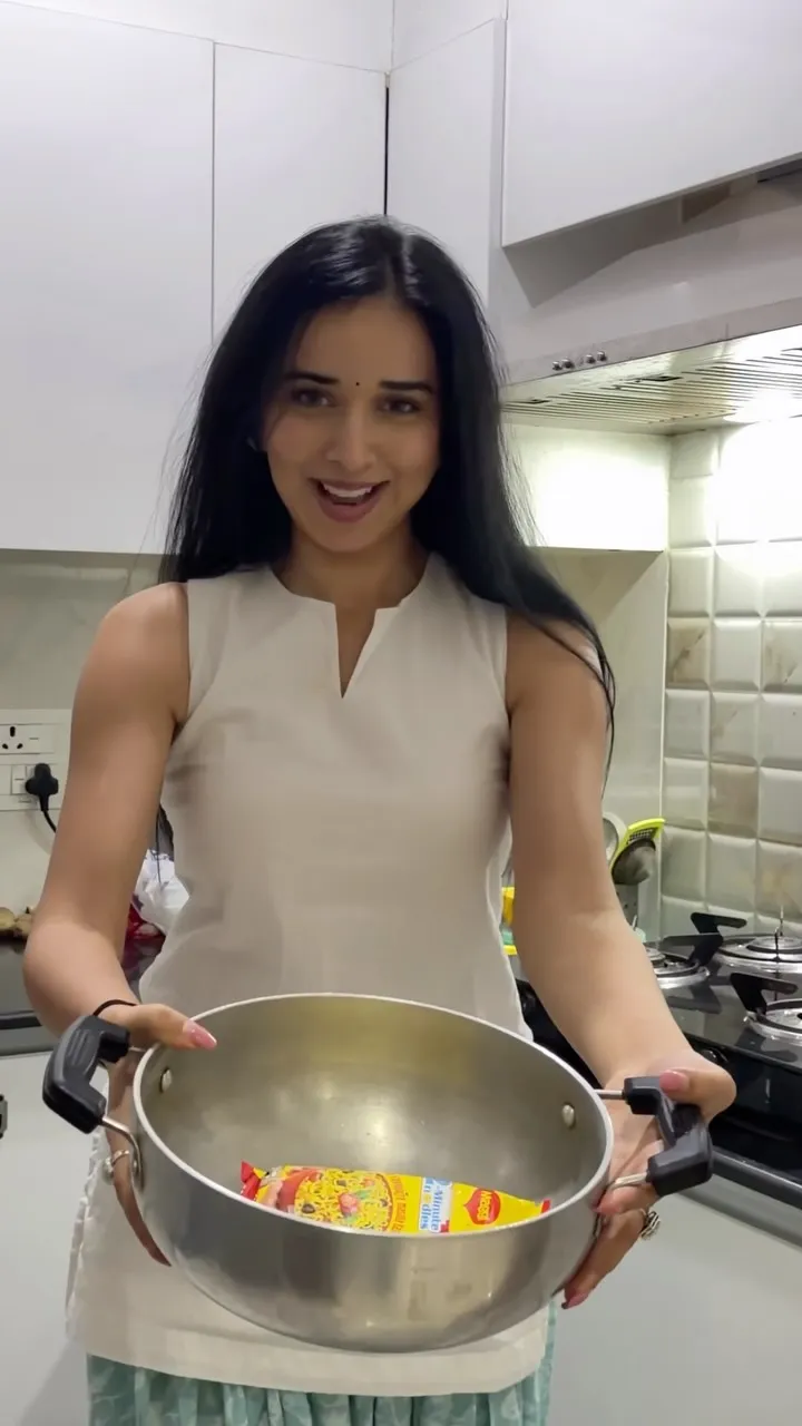 Tanya Mittal House kitchen
