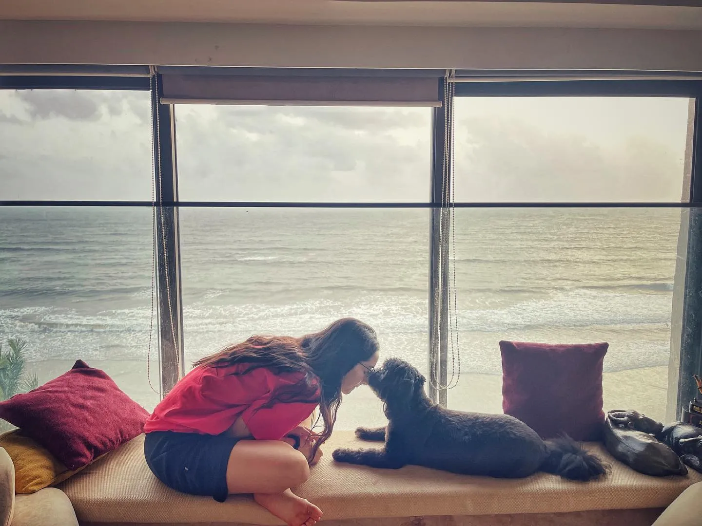 Shraddha Kapoor House Living Balcony