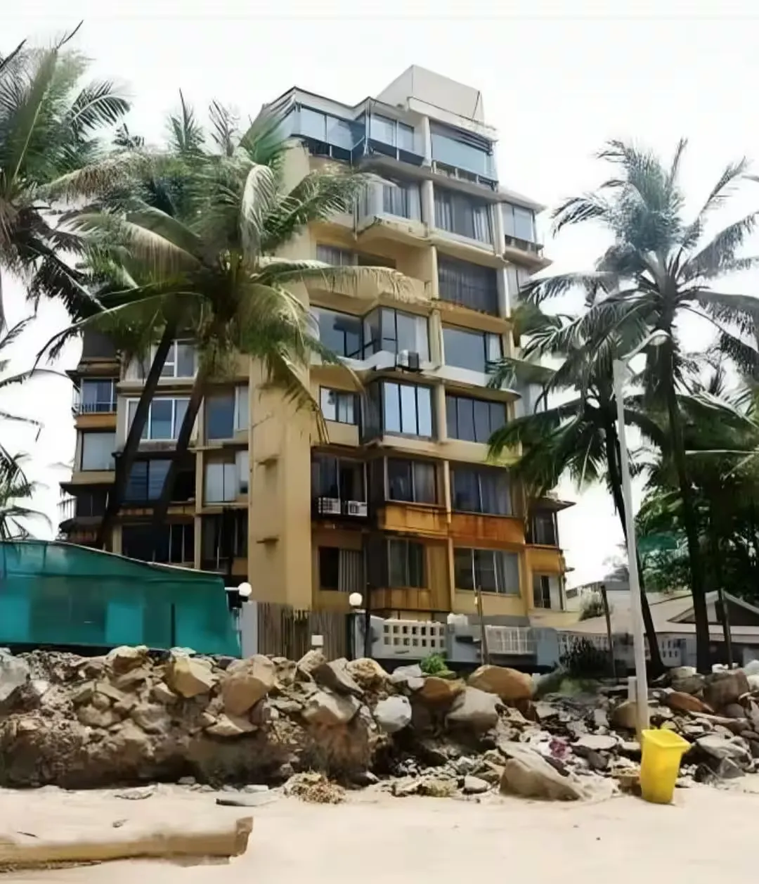 shraddha kapoor house location
